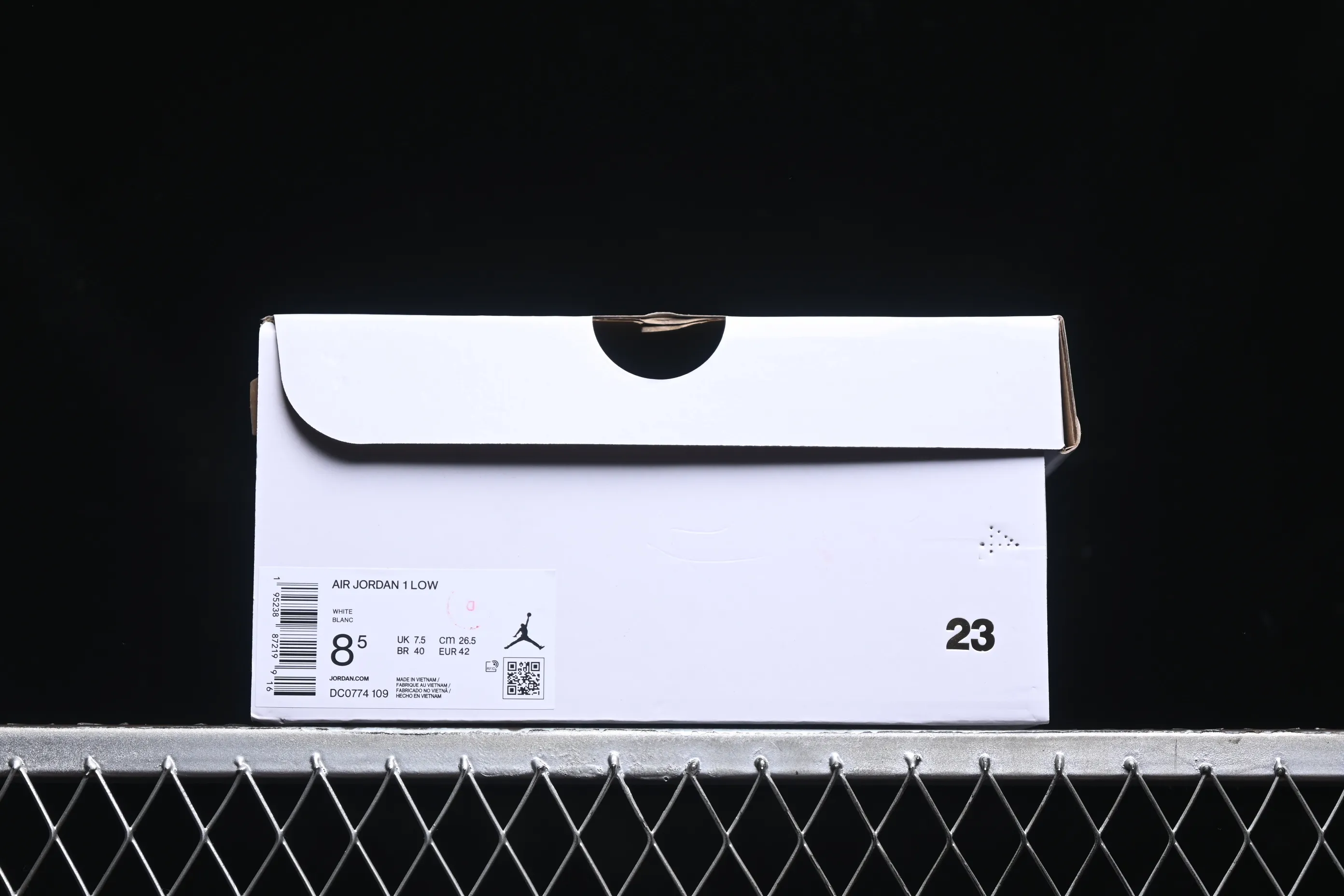 All categories Air Jordan Jordan series basketball shoes Air Jordan 1 Low Air Jordan 1 Low AJ1 Joe 1 white and pink low-top cultural and casual sneakers DC0774-109